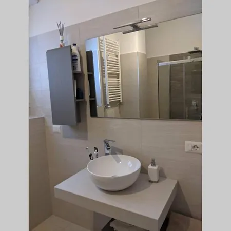 Apartman Modern Apartment - Como Centro *