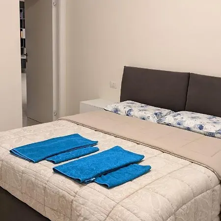 Apartment Modern Apartment - Como Centro Como